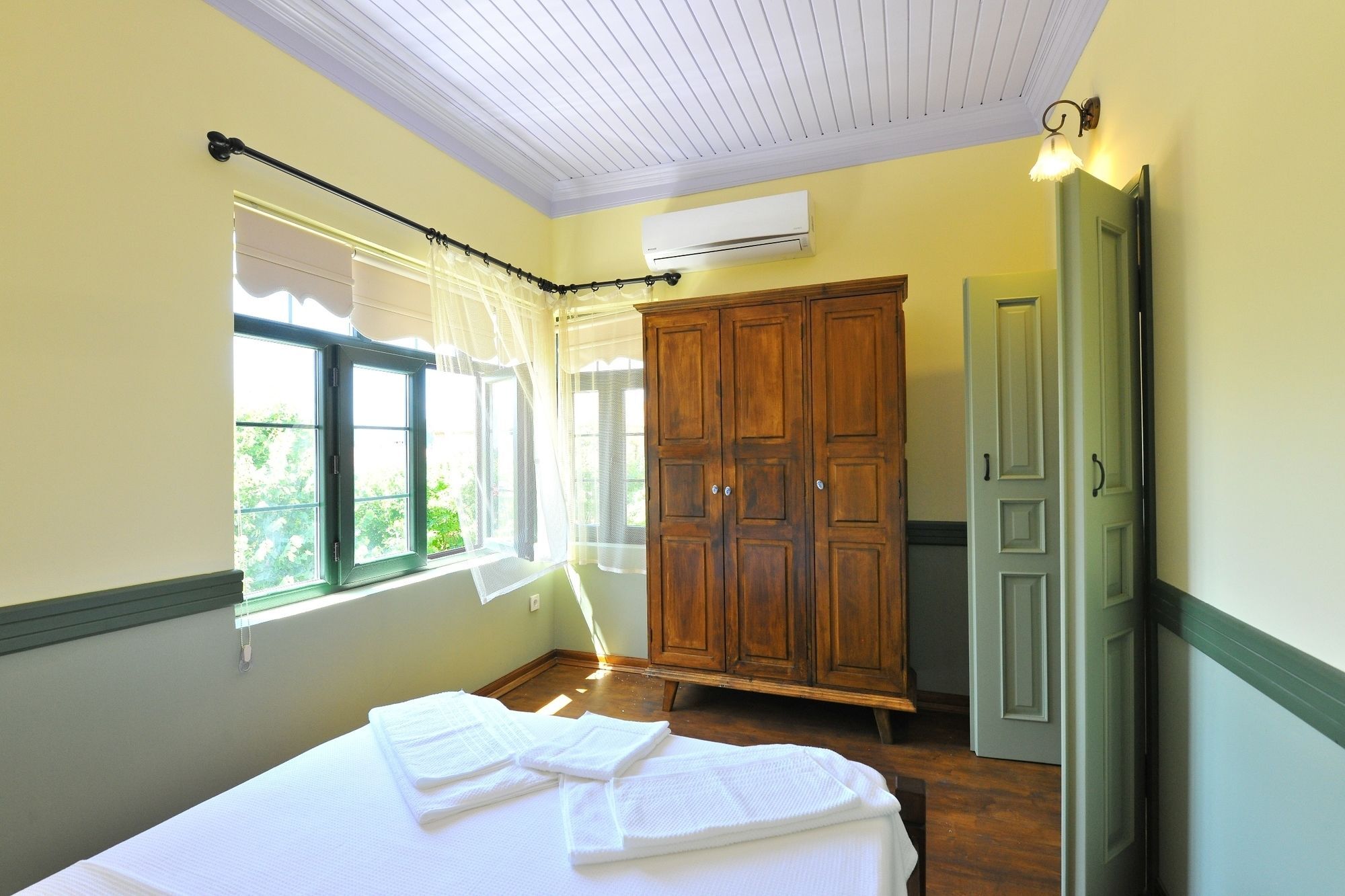 Petrino Goekceada Hotel&Kitchen İmroz エクステリア 写真
